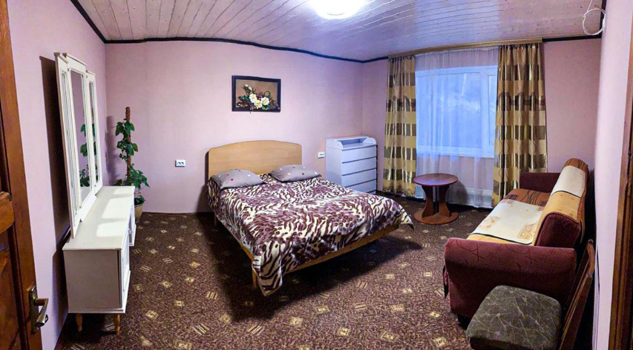 Villa Під Лісом У Гіда Jaremtsche Exterior foto